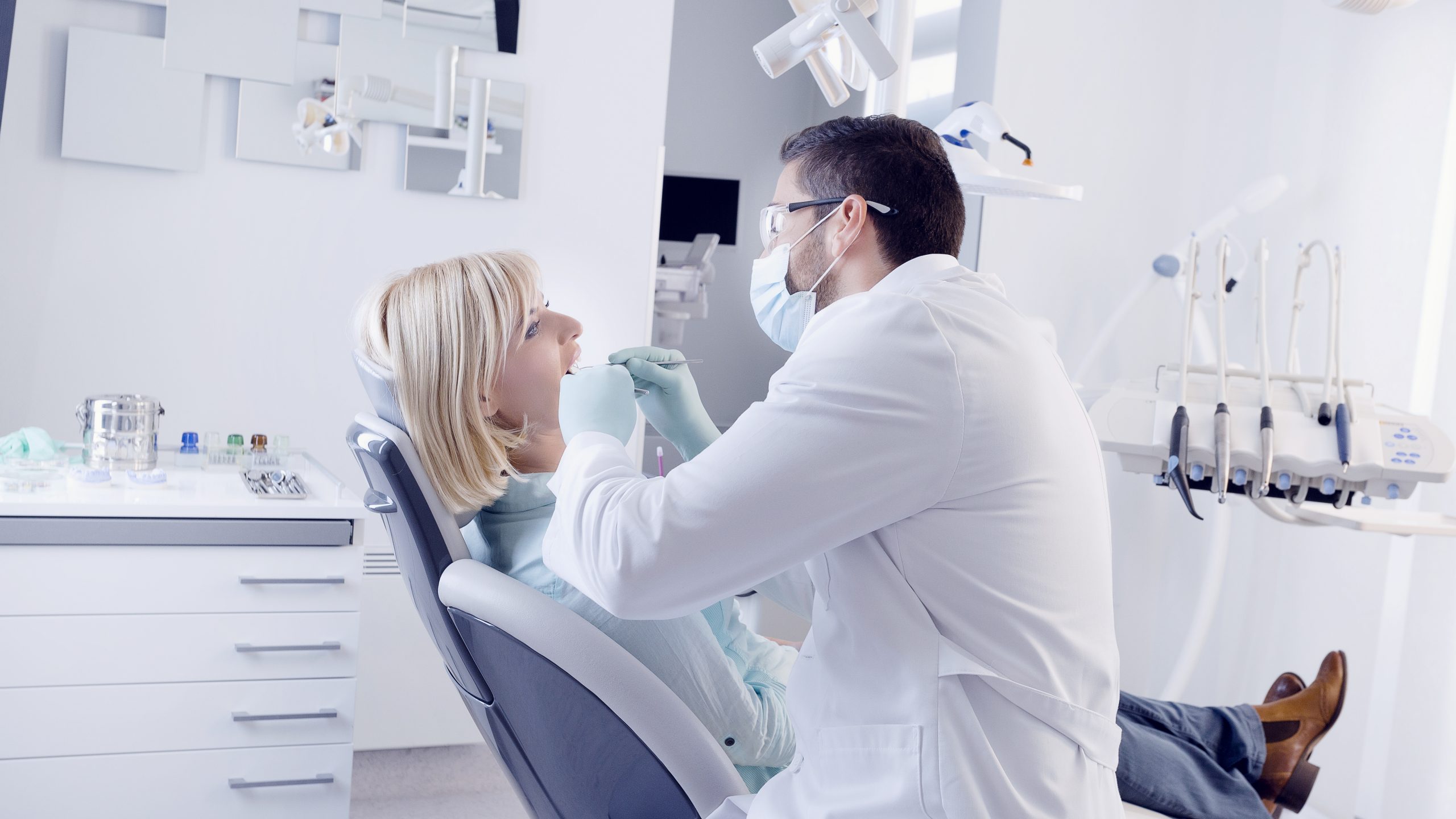 Dentist in Brookfield, IL